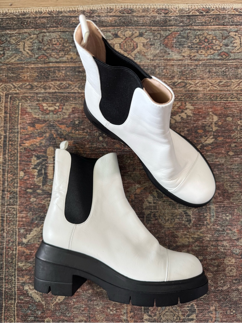Stuart Weitzman Norah Platform Block Heel Lug Sole Chelsea Boots White Black 7.5